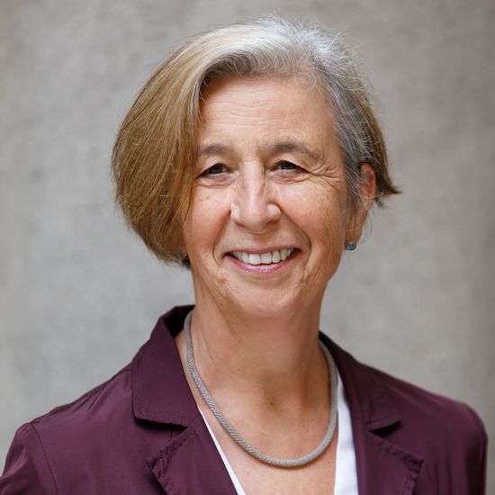 Photo by: Joseph Krpelan www.derknopfdruecker.com Photo by: Joseph Krpelan www.derknopfdruecker.com